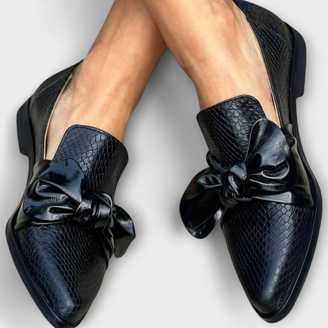 Fiora™ - ELEGANT LOAFER WITH BOW DETAIL