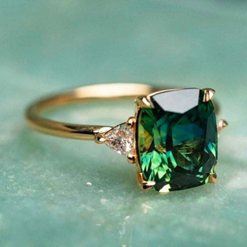 Jocelyne™ - ELEGANT RING WITH GREEN ZIRCON STONE