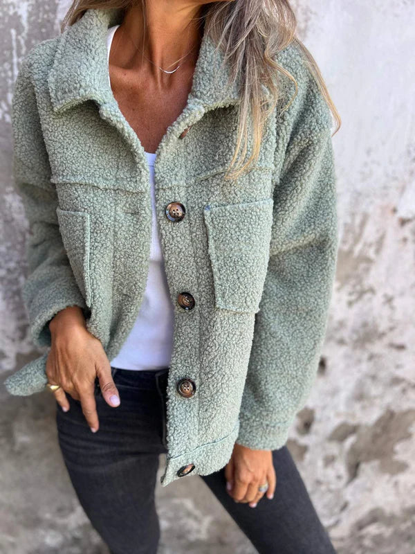 Dahlia -  Cozy Short sherpa jacket