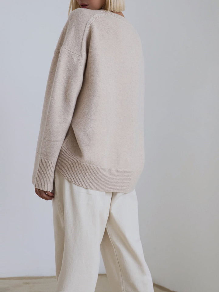 Isabelle™ - OVERSIZED PULLOVER SWEATER WITH A SOFT, COZY FEEL
