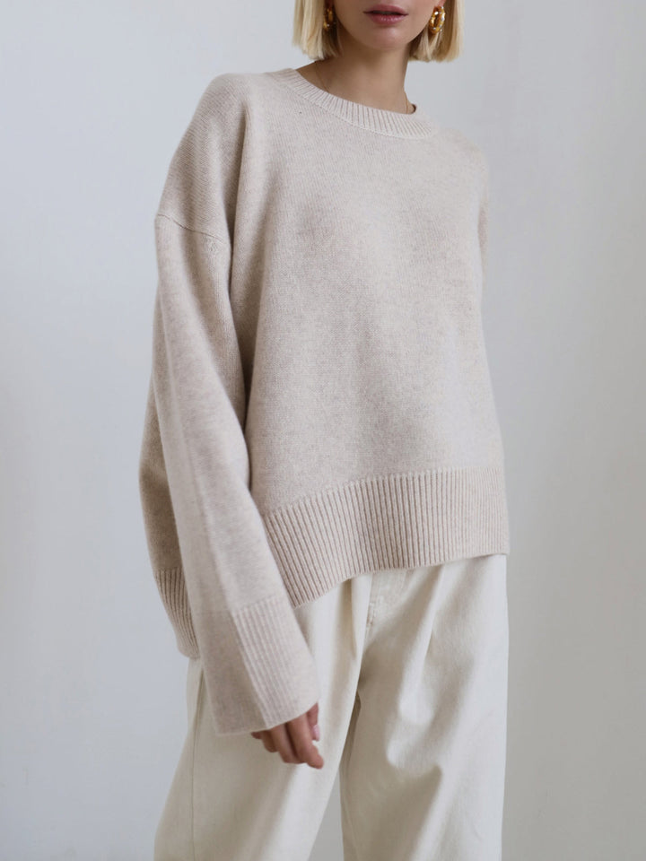 Isabelle™ - OVERSIZED PULLOVER SWEATER WITH A SOFT, COZY FEEL