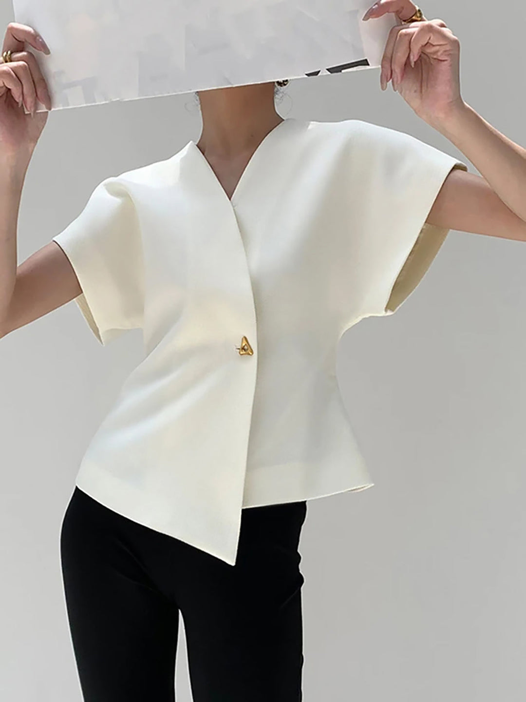Sorenna™ - ELEGANT V-NECK BLOUSE WITH BUTTON DETAIL
