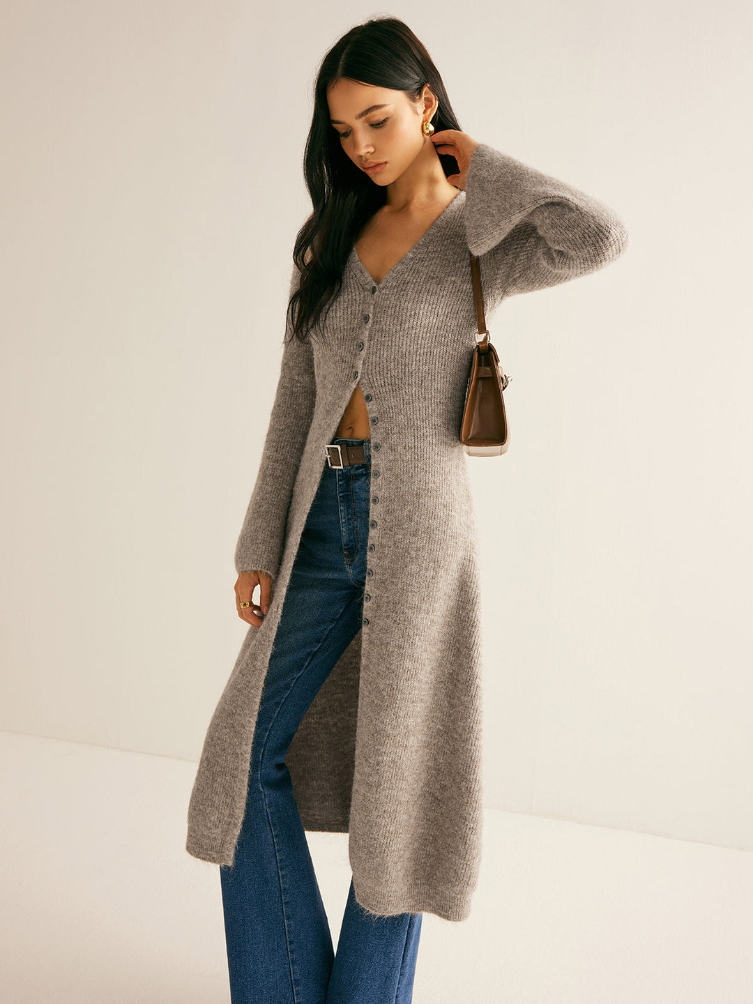 Ellie™ - ELEGANT V-NECK SWEATER DRESS WITH SPLIT DETAIL