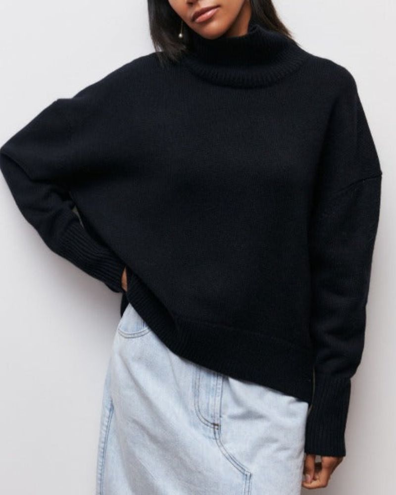 Avalyn™ - ELEGANT TUNIC WITH ROLLED COLLAR
