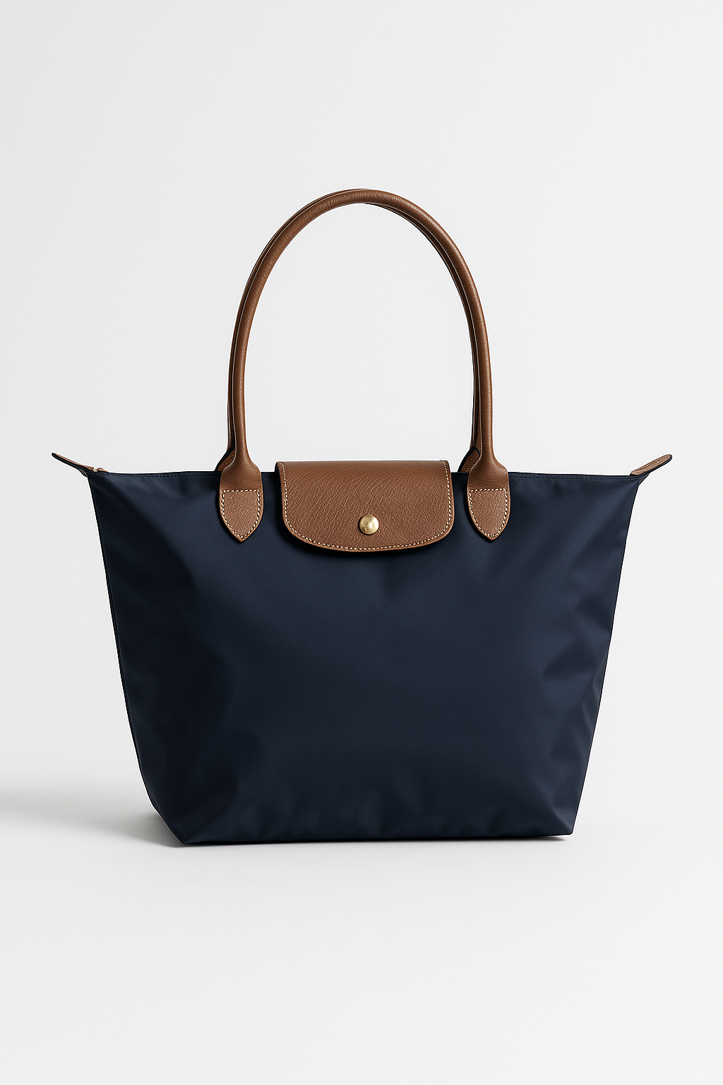 Brooklyn™ - SUSTAINABLE SHOULDER BAG WITH MODERN DESIGN