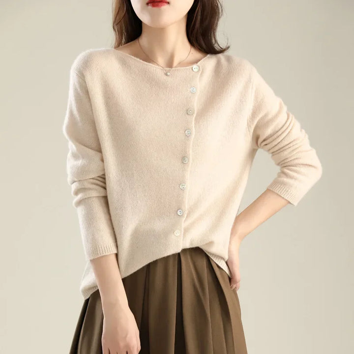 Cherie™ - ELEGANT CARDIGAN WITH STYLISH BUTTONS