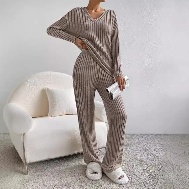 Vayla™ - COZY RIBBED LOUNGE SET WITH RELAXED FIT
