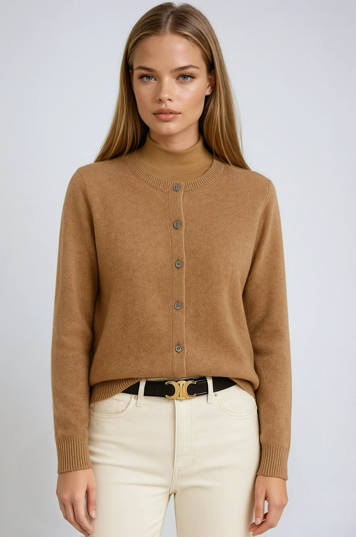 Lumi™ - ELEGANT BUTTON CARDIGAN WITH A SOPHISTICATED SILHOUETTE