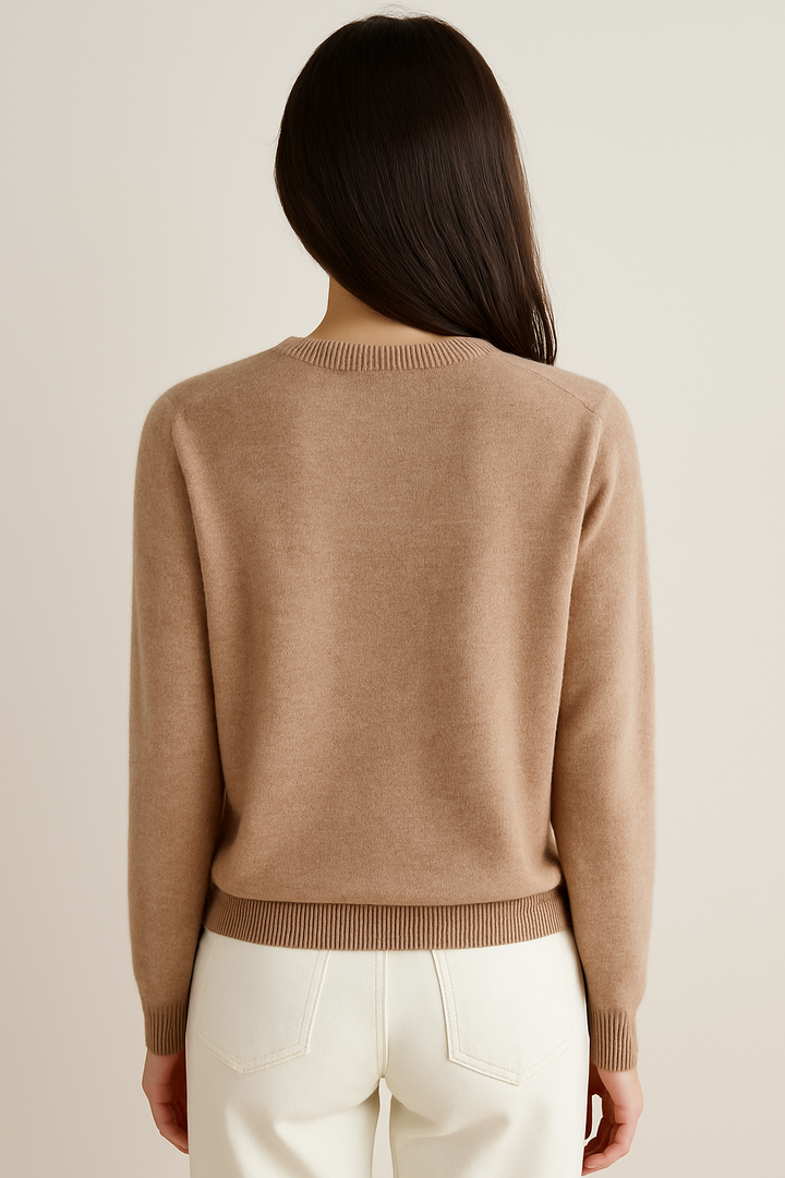 Lumi™ - ELEGANT BUTTON CARDIGAN WITH A SOPHISTICATED SILHOUETTE