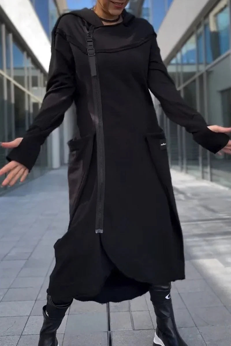 Kaida™ - LIGHTWEIGHT ZIP HOODIE WITH MODERN DESIGN