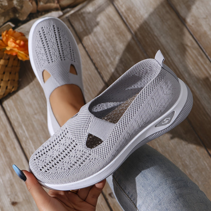 STRIDEKNIT™ - WOMEN'S SHOES WITH FLEXIBLE COMFORT