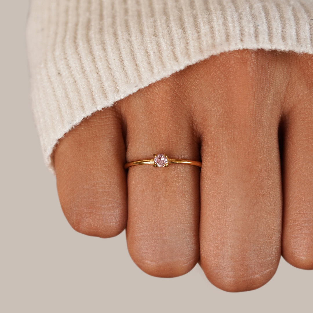 Aaliyah Goldring™ - ELEGANT RING WITH A STUNNING DESIGN
