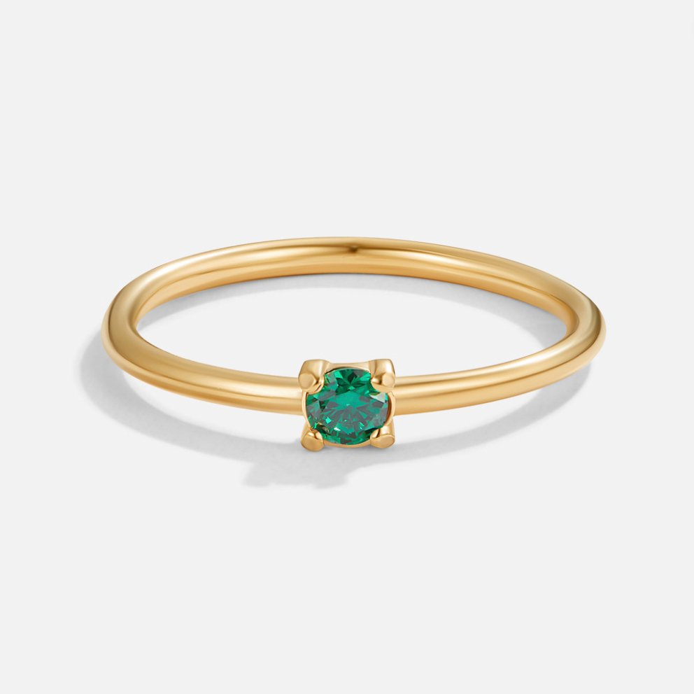 Aaliyah Goldring™ - ELEGANT RING WITH A STUNNING DESIGN