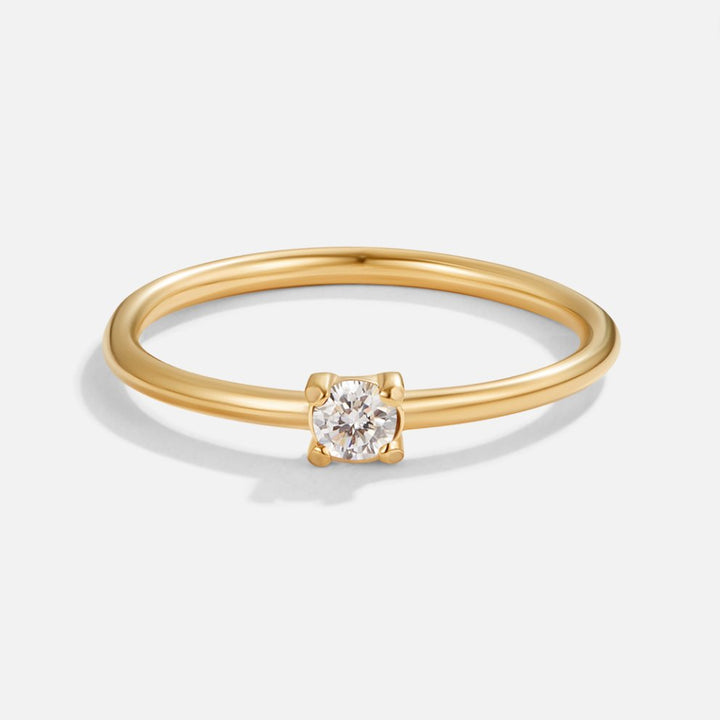 Aaliyah Goldring™ - ELEGANT RING WITH A STUNNING DESIGN