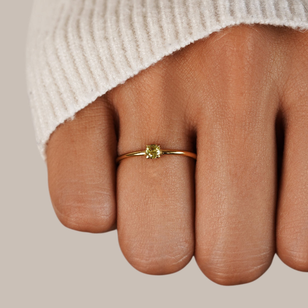 Aaliyah Goldring™ - ELEGANT RING WITH A STUNNING DESIGN