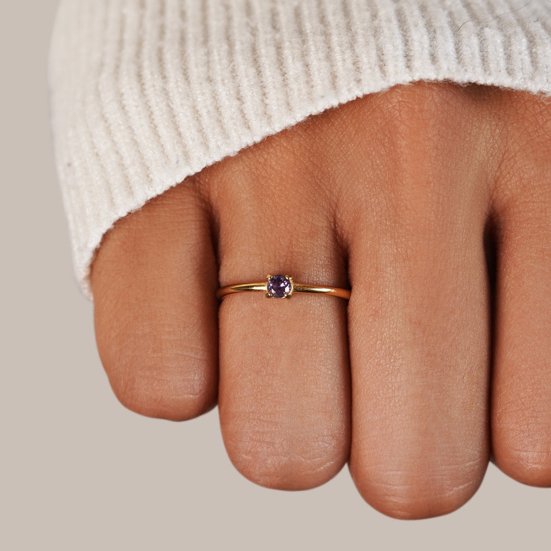 Aaliyah Goldring™ - ELEGANT RING WITH A STUNNING DESIGN
