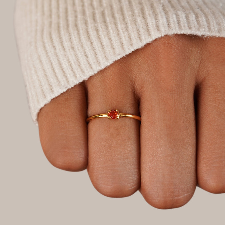 Aaliyah Goldring™ - ELEGANT RING WITH A STUNNING DESIGN