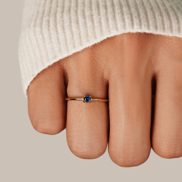 Aaliyah Goldring™ - ELEGANT RING WITH A STUNNING DESIGN