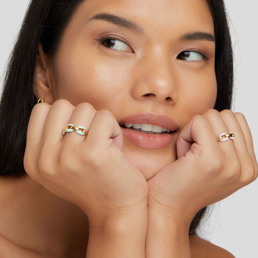 Clarisse™ - ELEGANT CHAIN RING WITH A MODERN DESIGN