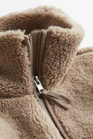 Aven™ - COZY TEDDY COAT WITH A MODERN SILHOUETTE