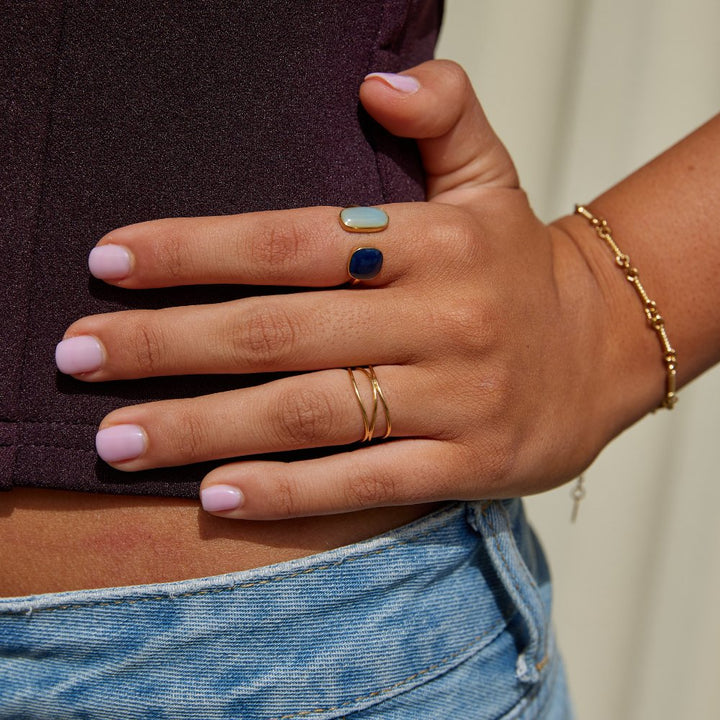 Amélie™ - ELEGANT INFINITY LOOP WITH GOLD ACCENT