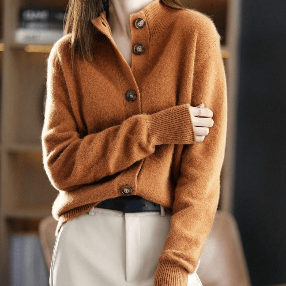 Banff™ – ELEGANT KNIT GILET WITH SOPHISTICATED STYLE