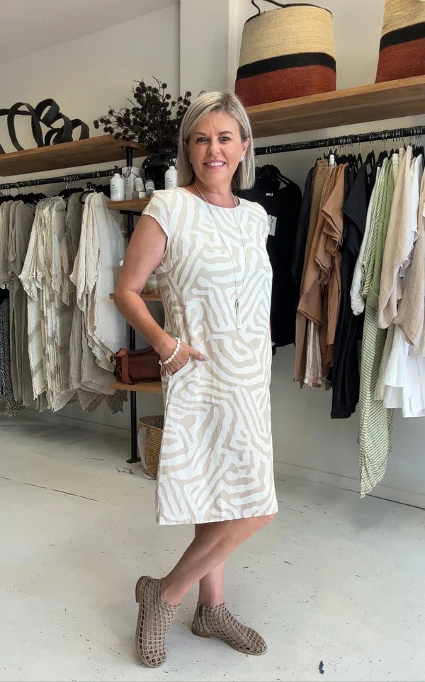 Kaja™ - TIMELESS ELEGANCE IN EVERY MOVEMENT DRESS