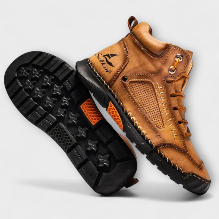 Caspian™ - ELEVATED BOOTS WITH CLASSIC DESIGN