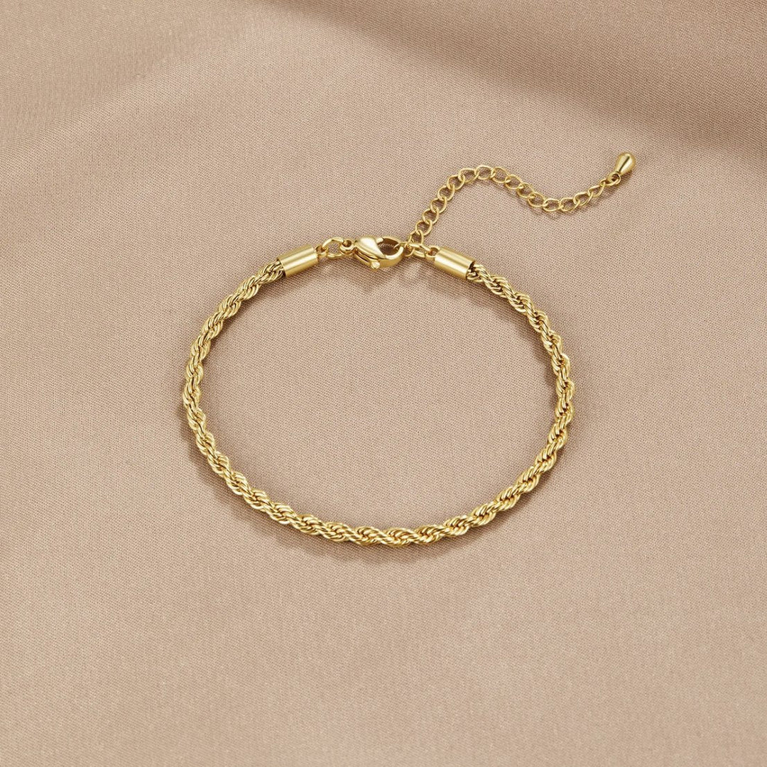 Thalyn™ ELEGANT TWISTED  BRACELET