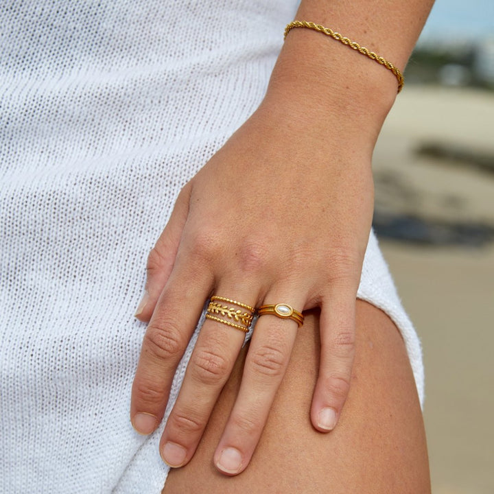 Thalyn™ ELEGANT TWISTED  BRACELET