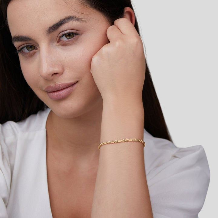 Thalyn™ ELEGANT TWISTED  BRACELET